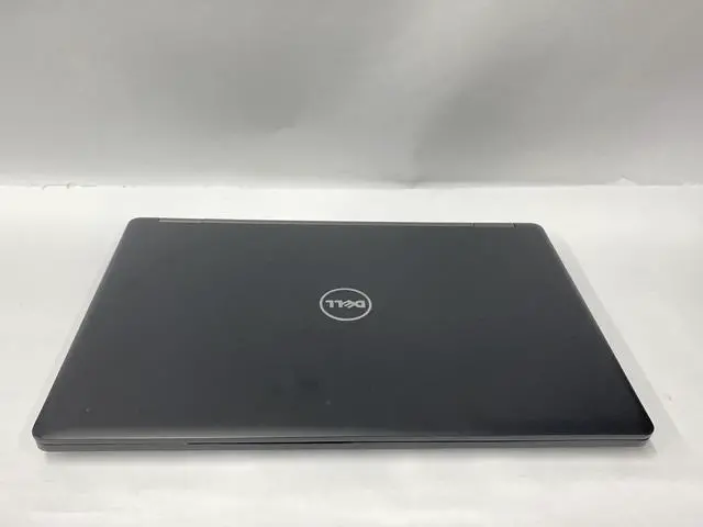 Alt view image 3 of 7 - Dell - Latitude 5580 - i7-7820HQ - 16GB - 256GB - 15.6" - 1920 x 1080 - Windows 10 Pro