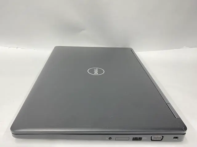 Alt view image 4 of 7 - Dell - Latitude 5580 - i7-7820HQ - 16GB - 256GB - 15.6" - 1920 x 1080 - Windows 10 Pro