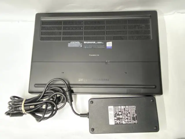 Alt view image 7 of 7 - Dell - Precision 7730 - XEON E-2176M - 16GB - 512GB - 17" - 3840 x 2160 - Windows 11 Pro