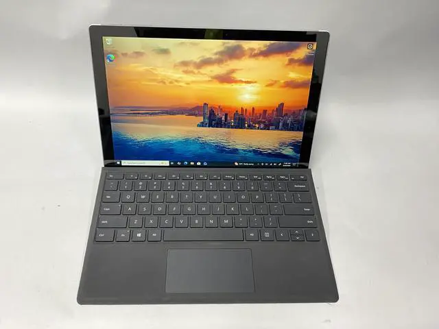 Main image of Microsoft - Surface Pro 5 - Touch Screen - i7-7660u - 8GB - 256GB - 12" - 2736 x 1824 - Windows 10 Pro