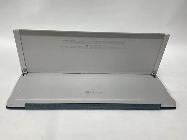 Alt view image 5 of 7 - Microsoft - Surface Pro 5 - Touch Screen - i5-7300U - 8GB - 256GB - 12" - 2736 x 1824 - Windows 10 Pro