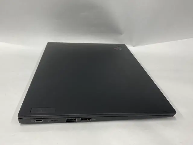 Alt view image 3 of 7 - Lenovo - Thinkpad X1 Carbon 9th Gen - i5-1135G7 - 8GB - 256GB - 14" - 1920 x 1080 - Windows 11 Pro