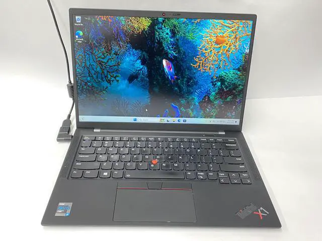 Main image of Lenovo - Thinkpad X1 Carbon 9th Gen - i5-1135G7 - 8GB - 256GB - 14" - 1920 x 1080 - Windows 11 Pro