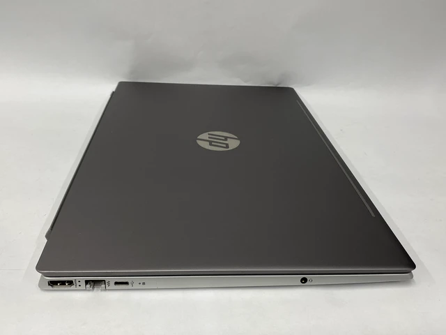 Alt view image 4 of 7 - HP - Pavilion 15-cs0057od - i5-8250U - 16GB - 256GB - 15.6" - 1366 x 768 - Windows 11 Pro