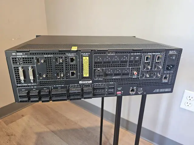 Alt view image 4 of 4 - AMX DVX-3256HD-T 1920x1200 10X4 Presentation Switcher