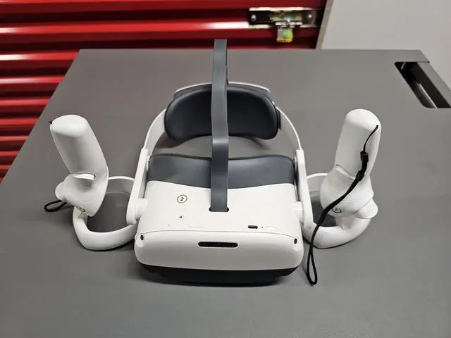 Alt view image 2 of 3 - PNY Game VR Headset PICO Neo 3 Pro Enterprise Grade All-In-One VR Headset