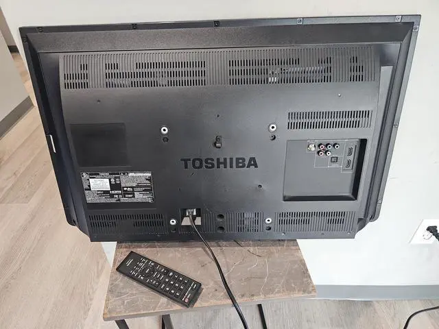 Alt view image 7 of 7 - Toshiba 32L1400U 32 inch LED TV HDMI Flat Screen Television without stand