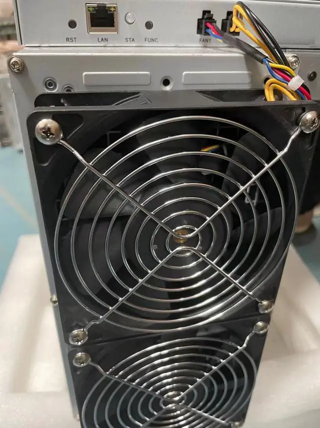 Alt view image 11 of 12 - AvalonMiner 1246 83TH/s Bitcoin Miner Asic Miner Crypto SHA-256 BTC Mining Machine BCH With Original Power Supply 3420W