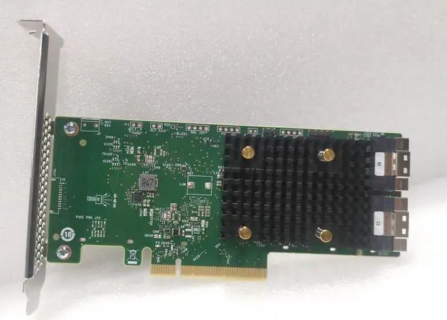 Main image of HBA 9500-16i Tri-Mode Storage Controller SATA 6Gb/s/SAS 12Gb/s Storage Controller