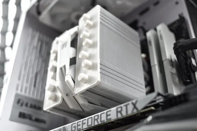 Alt view image 7 of 7 - ID-COOLING SE-207-XT Slim Snow 135mm Height White CPU Cooler 7 Heat Pipes Dual-Tower CPU Air Cooler with 120mm PWM Fan TDP 220W, CPU Fan for Intel 1700/1200/115X, AMD AM5/AM4