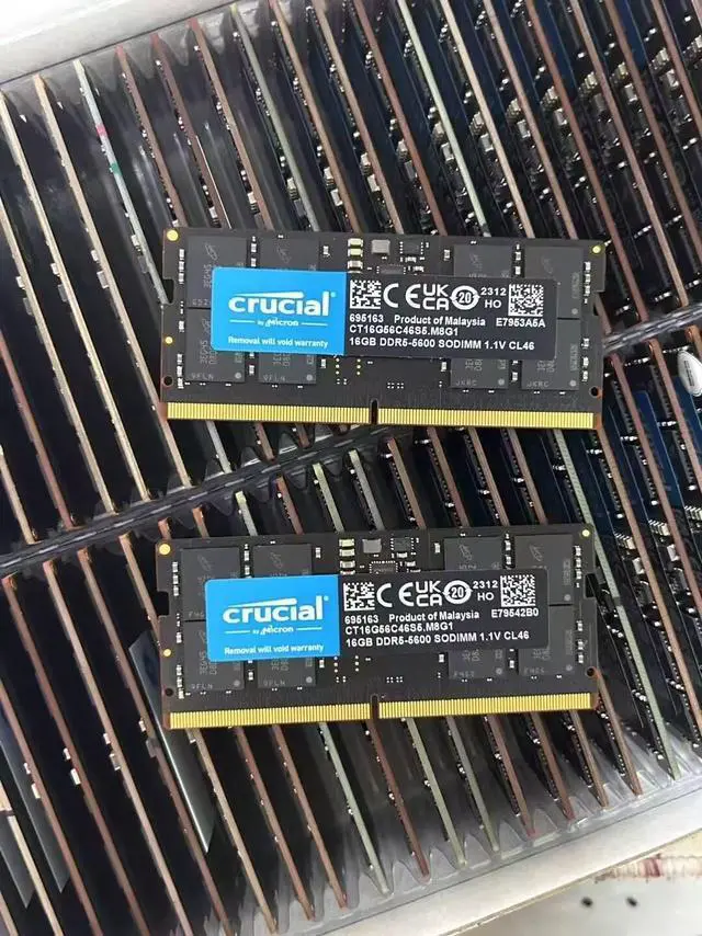 Alt view image 2 of 7 - 16GB 262-Pin DDR5 SO-DIMM DDR5 5600 Laptop Memory Model CT16G56C46S5