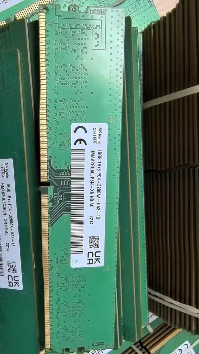 Alt view image 3 of 3 - HMAA2GU6CJR8N-XN 16GB DDR4 3200MHz PC4-25600 1.2V 1Rx8 288-Pin UDIMM Desktop RAM Memory Module