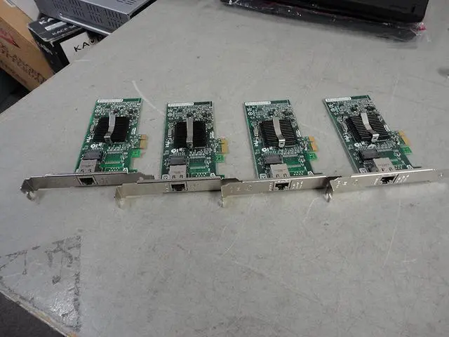 Main image of LOT OF 4 Intel Lan Card Gigabit Adapter D33745 Dell PCI-E 0U3867 U3867