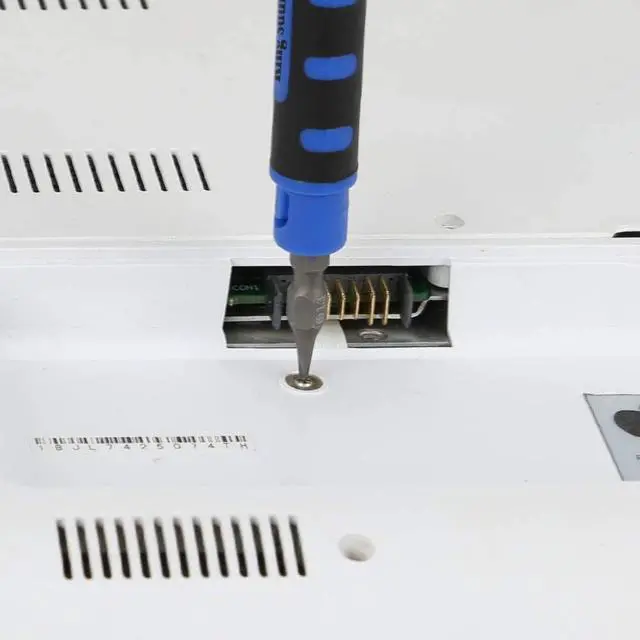 Alt view image 4 of 7 - Kingsdun 4 in 1 Repair Tool Kit for iPhone 7 with Y000 Tripoint Screwdriver, P2 Pentalobe & PH0000 Phillips Screwdriver for iPhone 6/7/7Plus, X/8/8 Plus, iPod and iWatch