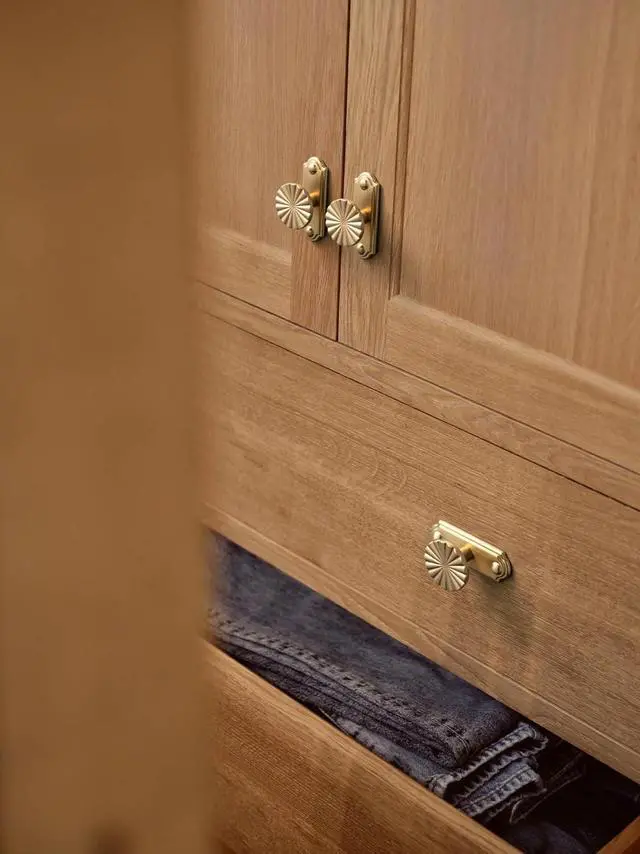 Alt view image 6 of 6 - 1.5-inch (38 mm) Diameter Champagne Bronze Cabinet Knobs with Timeless Drawer Backs, Zinc Alloy Patterned Drawer Knobs, Modern Style, Set of 6