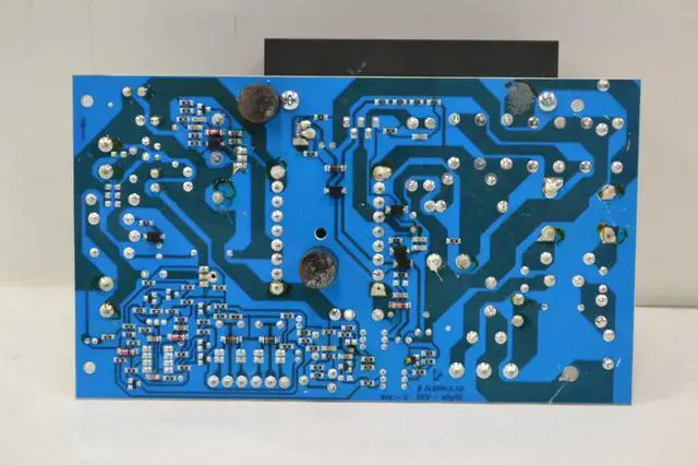 Alt view image 2 of 4 - Altronix Power Supply 12VDC Or 24VDC 6A (AL600ULXB)