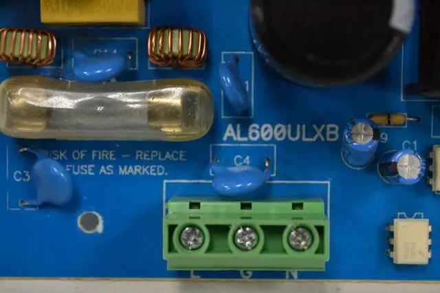 Alt view image 3 of 4 - Altronix Power Supply 12VDC Or 24VDC 6A (AL600ULXB)