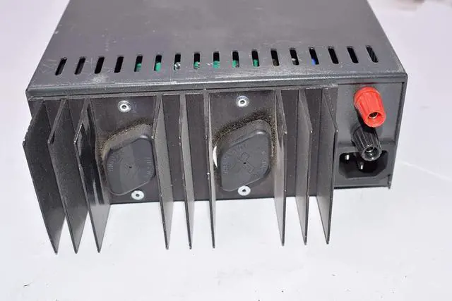 Alt view image 4 of 4 - Astron SL-15R Linear Slimline Power Supply, 13.8V, 15A