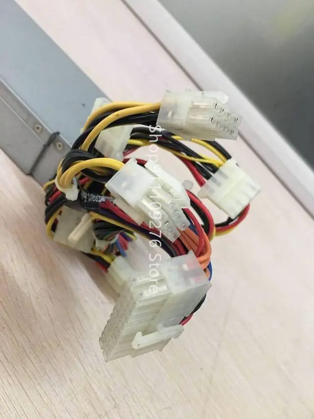 Alt view image 4 of 4 - PWS-561-1H for 560W 1U Multi-Output Power Supply (PWS-561-1H 20) 1x 20 Pin ATX (Motherboard)