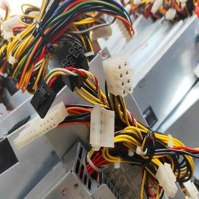 Alt view image 4 of 6 - Almost PSU for 80plus Platinum 813M-4 6018R-MT 1U 480W Switching Power Supply PWS-441P-1H