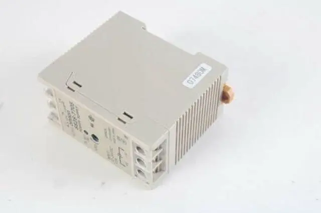 Alt view image 2 of 4 - S82S-7705 Switching Power Supply (3/7.5W Type)