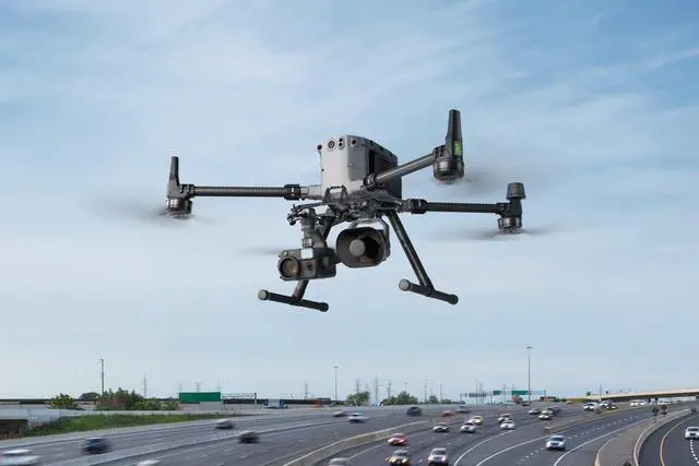 Main image of DJI Zenmuse V1 Drone Public Address System: High-decibel loudspeaker with a sound transmission range of 500 meters; IP54 protection rating; compatible with DJI M350 and M400 models for mounting