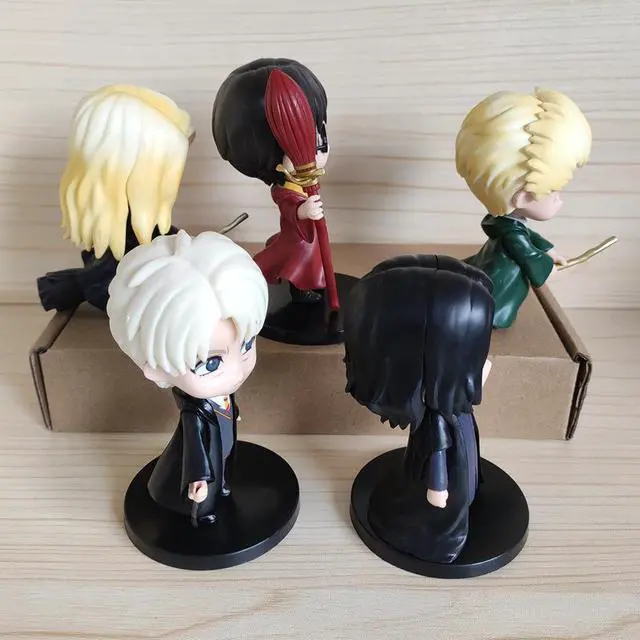 Alt view image 2 of 4 - Q version of the Wizarding World Harry Potter hand model figurine decoration