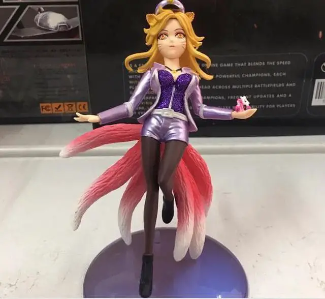 Main image of League of Legends Figure Ahri Delicate and Cute Statue Gift With Original Box