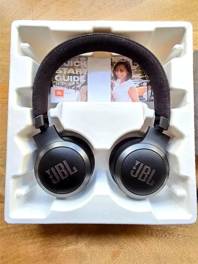 Alt view image 2 of 6 - JBL Live675NC On-Ear Wireless Headphones Adaptive Noise Cancelling by HARMAN 65H