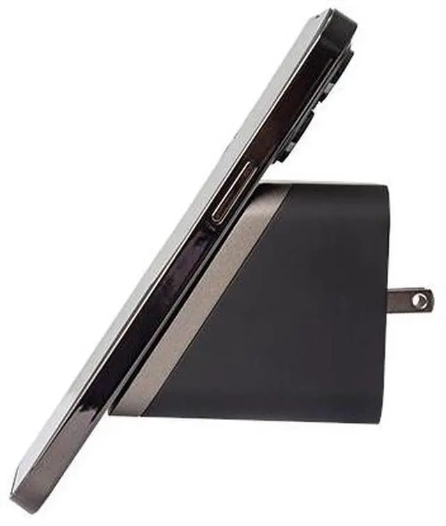 Main image of Tylt Marquee 15W MagSafe Compatible Charger Wireless + Wired Charging Black