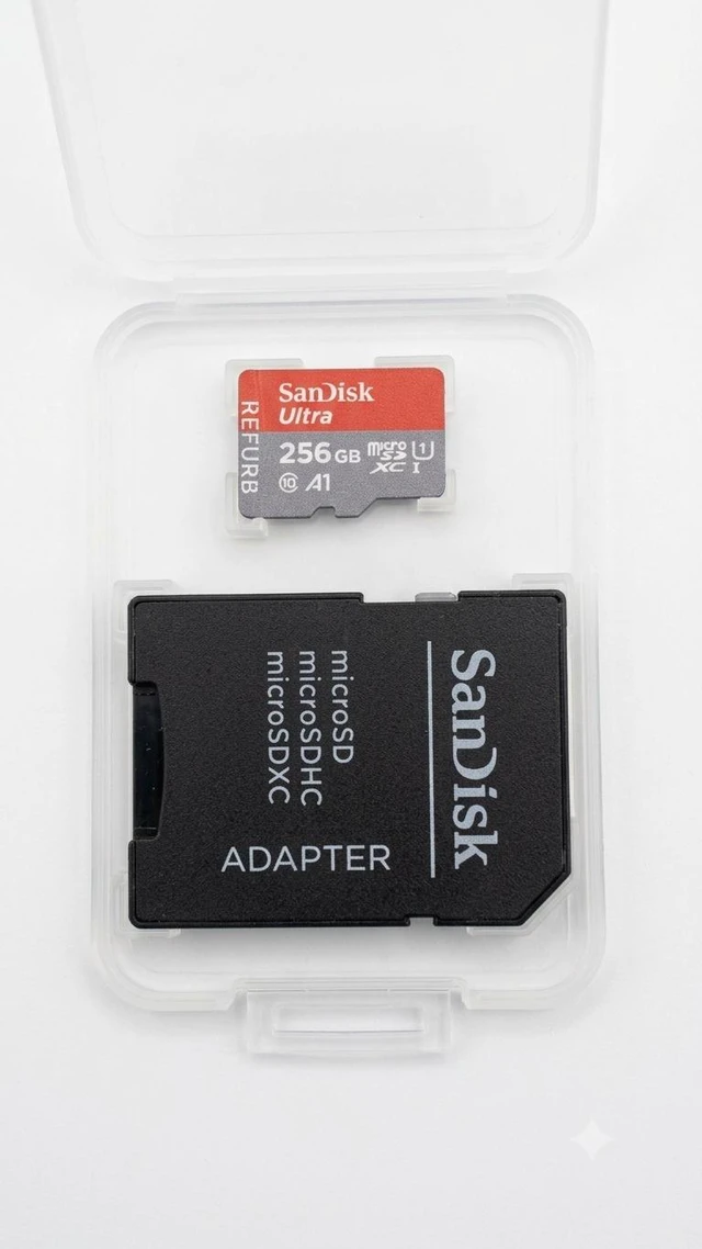 Main image of SANDISK 256GB Ultra microSD Card + Adapter, Up to 150MB/s Read Speeds