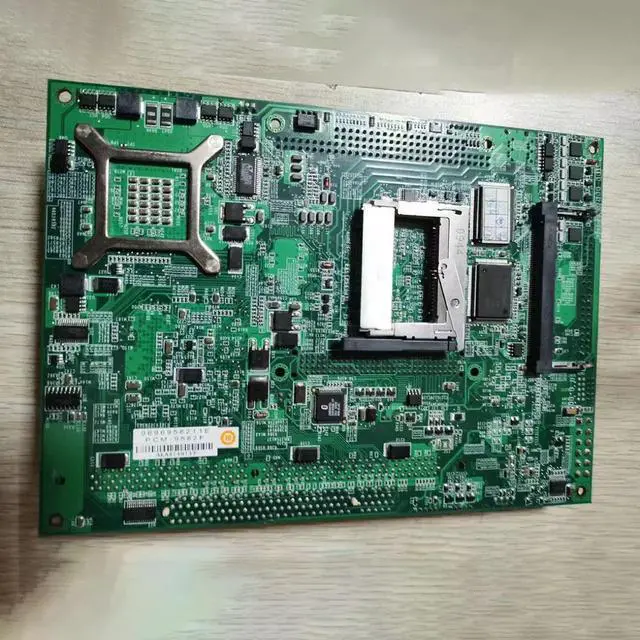 Alt view image 3 of 4 - PCM-9582 embedded industrial control equipment Computer motherboard PCM-9582F REV A2