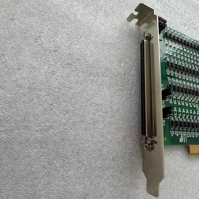 Alt view image 2 of 4 - Input card switch quantity acquisition card PCI-7433 51-12014-0B20