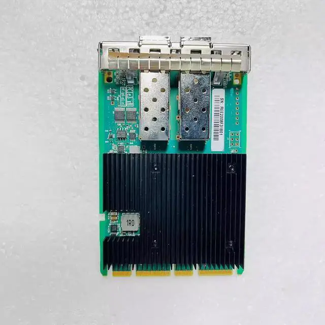 Alt view image 2 of 3 - NIC 10 gigabit network card with double electrical ports  SFP+ QL41401-A2G P08446-B21