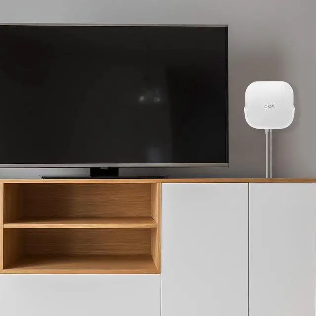 Alt view image 4 of 5 - Wall Mount for eero Pro 6, Screwless VHB Holder for Mounting eero Pro 6 Tri-Band mesh Wi-Fi 6 Without Drilling (Strongly Adhesive, 3 Pack)