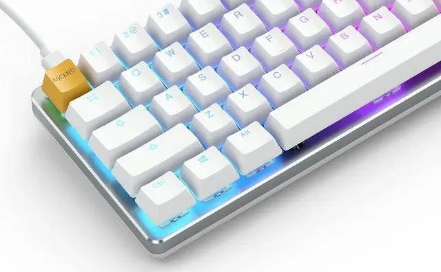 Alt view image 4 of 5 - Glorious GMMK White Ice Edition - Compact (Pre-Built)