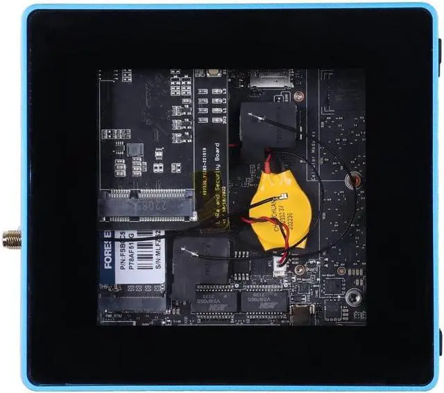 Alt view image 3 of 5 - SenseCAP M4 Square - FluxNode & MystNodes