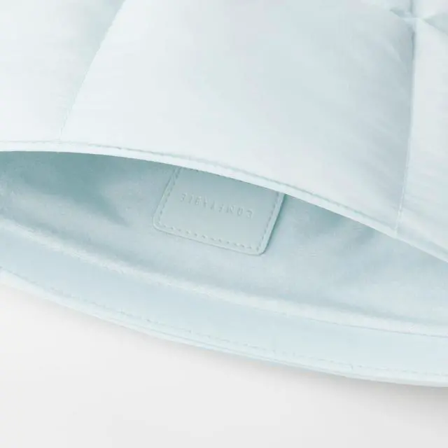 Alt view image 4 of 5 - Comfyable Puffy Laptop Sleeve 13 Inch 14 Inch, Quilted Puffer Laptop Carrying Case, Pillow Case Compatible with MacBook Air M4 2025 M3 M2 M1, MacBook Pro M4 Pro/Max, Ice Blue