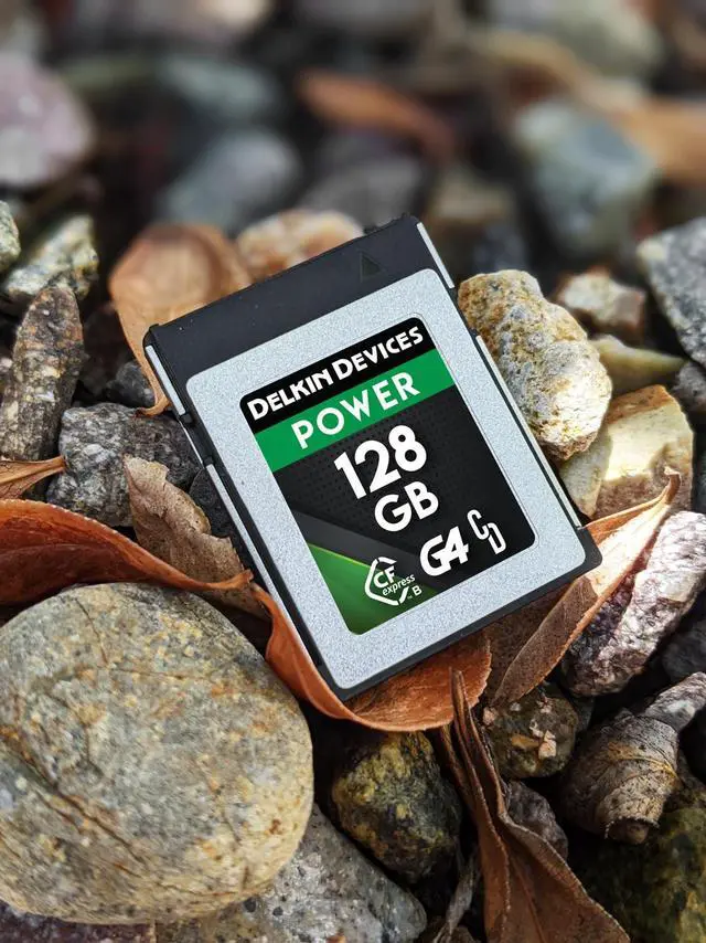 Alt view image 5 of 5 - Cfexpress Type B G4 Power Card 128GB
