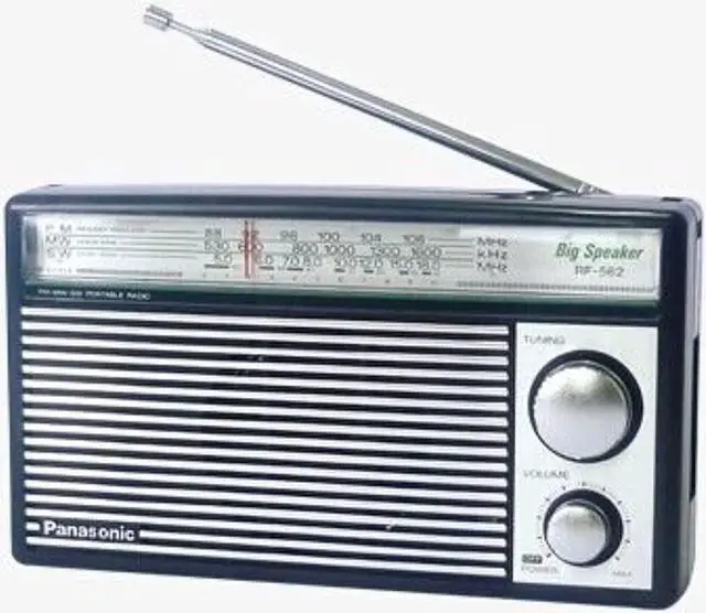 Alt view image 3 of 5 - PANASONIC RF-562D AM FM SW Shortwave Transistor Radio - Retro Design (Battery operated)