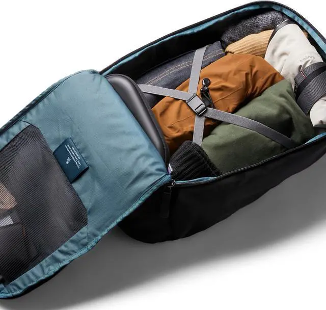 Alt view image 4 of 5 - Bellroy Transit Workpack Pro (22L work bag/commuter backpack, fits 16 laptops; organization for travel and commutes) - Black