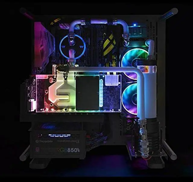 Alt view image 2 of 5 - Thermaltake Pacific PR22-D5 Plus Addressable RGB LED 5-Speed Adjustable D5 Pump/Reservoir Combo 3-Port G 1/4" Thread Tt LCS Certified Cooling CL-W187-PL00SW-A