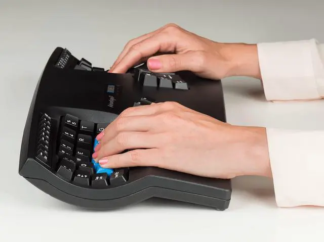 Alt view image 2 of 5 - KINESIS Advantage2 Quiet LF Ergonomic USB Keyboard (KB600LFQ)