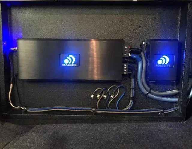 Alt view image 5 of 5 - Massive Audio Nano Edge Monoblock Amplifier 4000 Watt 1 Ohm Stable E4