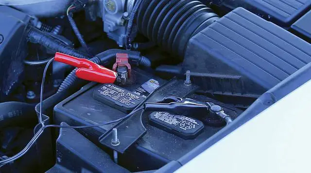 Alt view image 13 of 20 - Viair 00088 88P Portable Compressor Kit (Sport Compact Series) 100 PSI