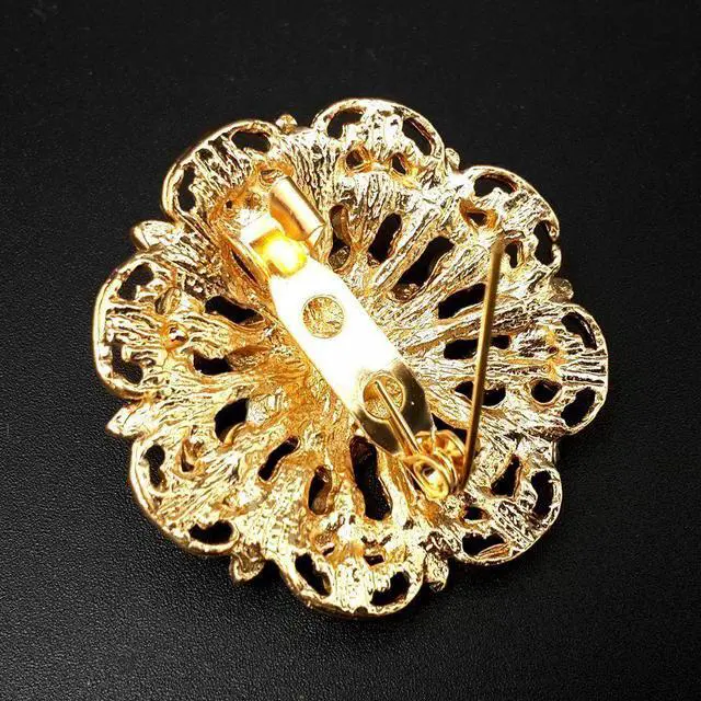 Alt view image 5 of 7 - 24pc Vintage Brooch Lot Mixed Alloy Rhinestone Crystal Pins Wedding Bouquet DIY