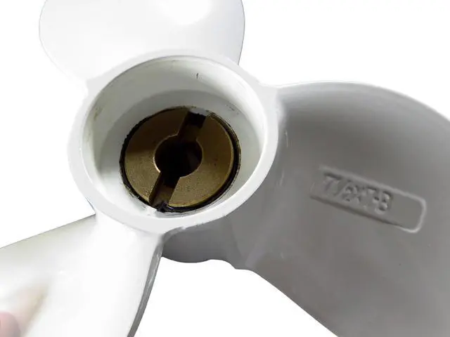 Alt view image 2 of 5 - Asaki 6E0-45943-00-EL Fits Yamaha Outboard Motor Boat 4, 5 HP Propeller White 7 1/2X7 Right