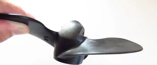 Alt view image 7 of 7 - Asaki 3F0-64101-0 3F0641010M  Fits Tohatsu Nissan 2 2.5 3.5 HP Propeller 3X7.4X7 Right
