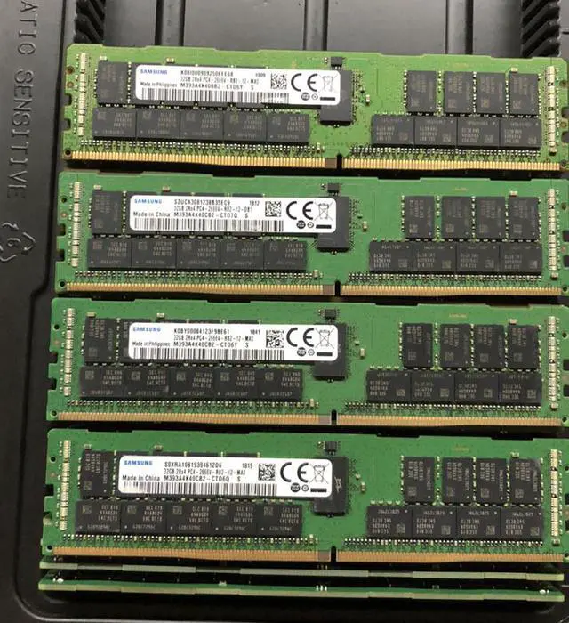 Alt view image 4 of 4 - Samsung 32GB DDR4-2666 PC4-21300 RDIMM 1.2V 288-pin ECC Registered Memory RAM