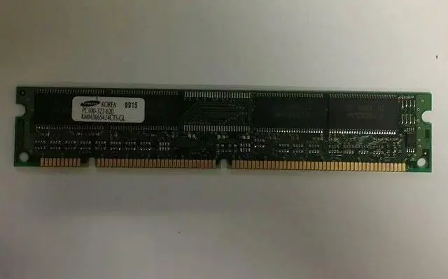 Main image of Samsung KMM366S424CTS-GL Computer Memory Desktop 128MB PC100-322-620